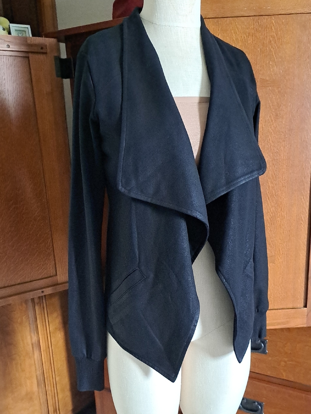 David Lerner Black Shimmer Faux Suede Asymmetrical Open Jacket S